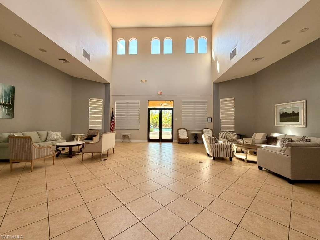 VALENCIA COUNTRY CLUB - Residential