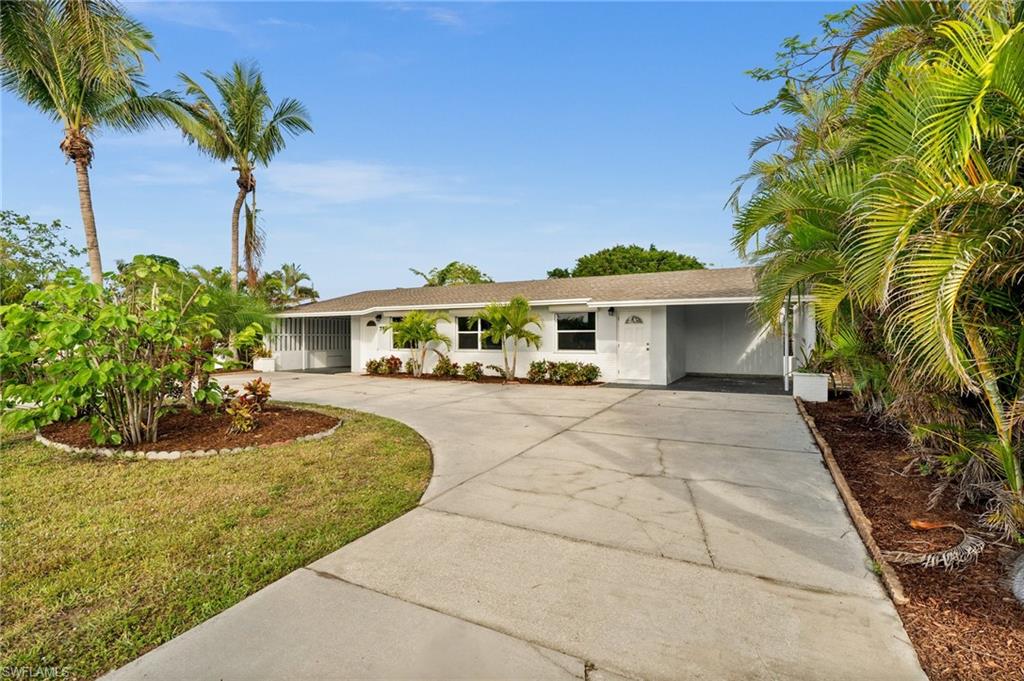 NAPLES PARK - Residential Income