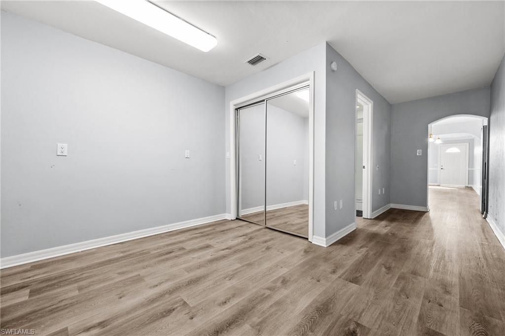 NAPLES PARK - Residential Income