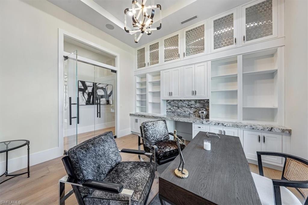QUAIL WEST - Residential