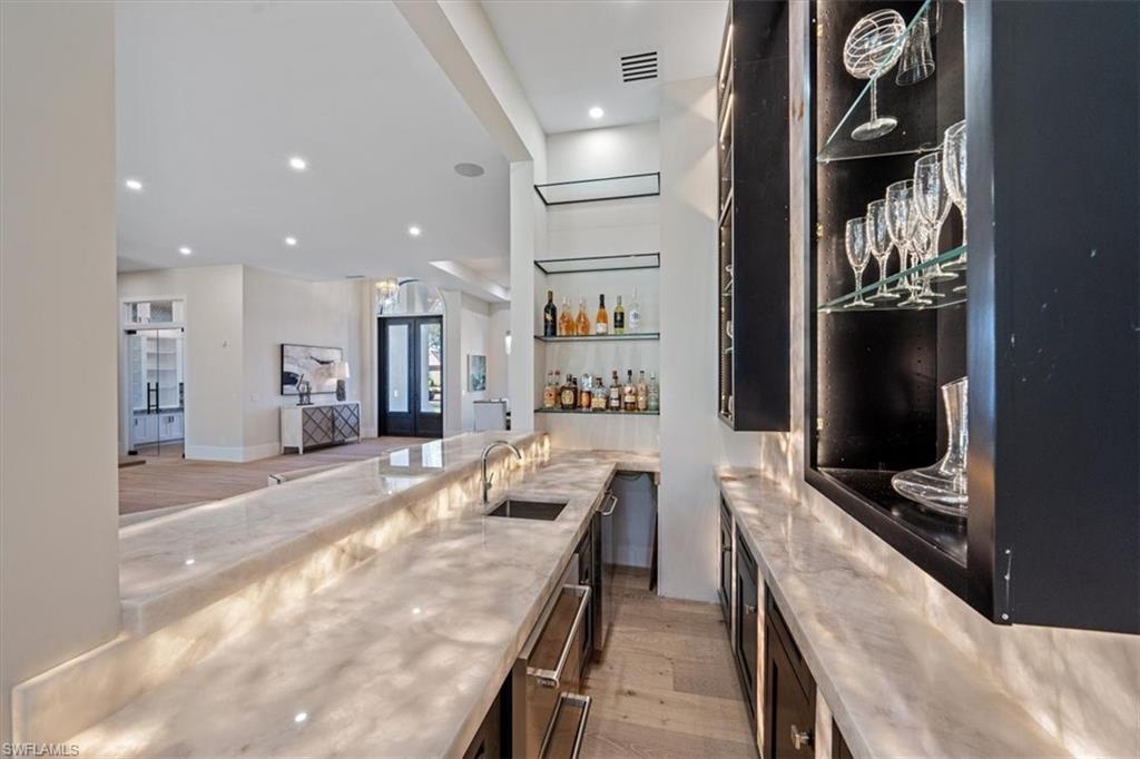 QUAIL WEST - Residential