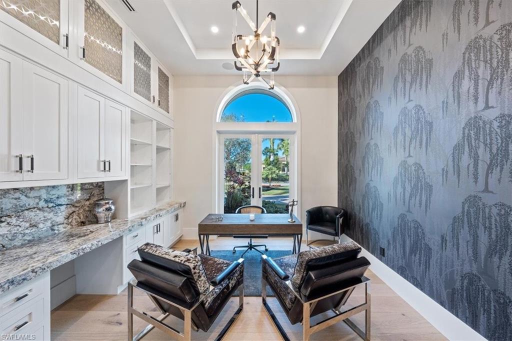 QUAIL WEST - Residential