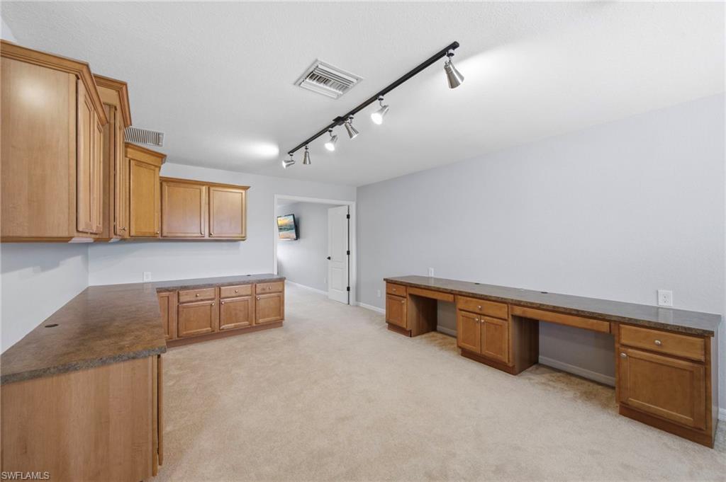 STONEYBROOK - Residential