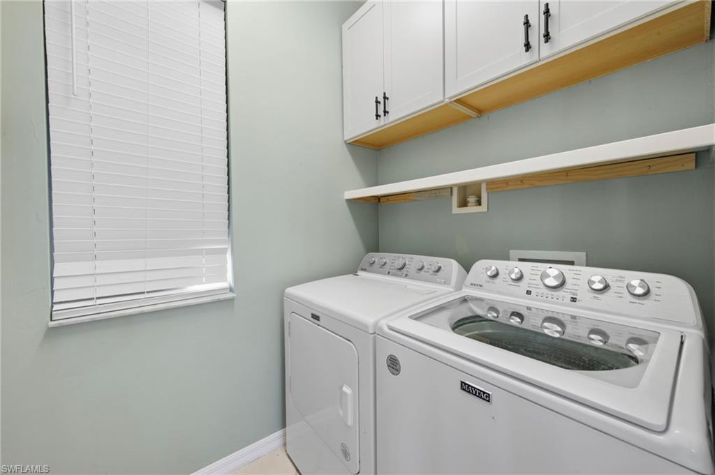 STONEYBROOK - Residential