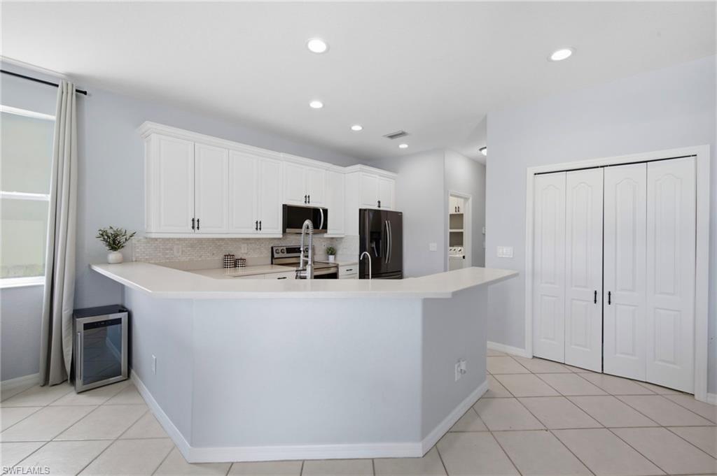 STONEYBROOK - Residential