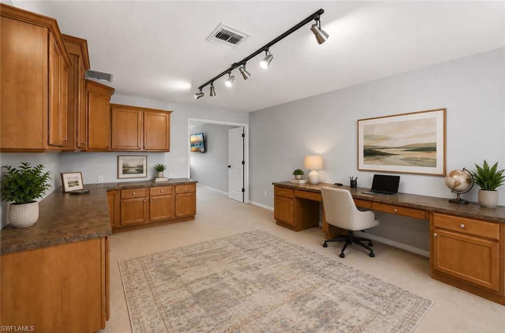 STONEYBROOK - Residential