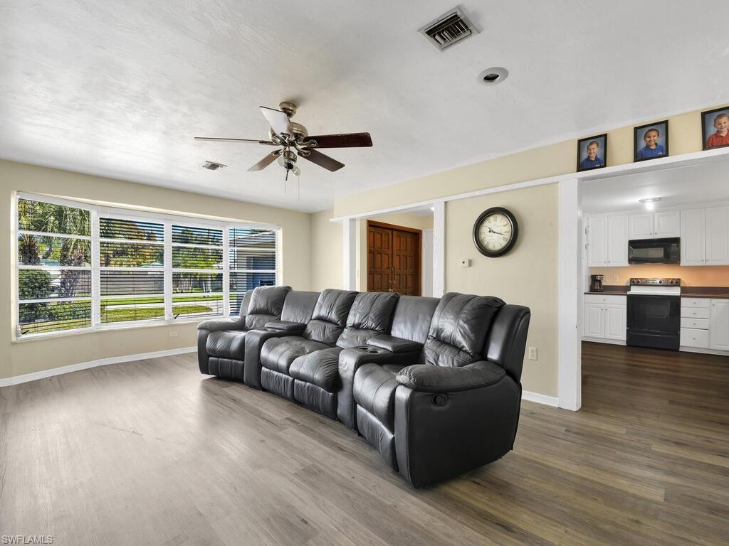MCGREGOR ISLES - Residential