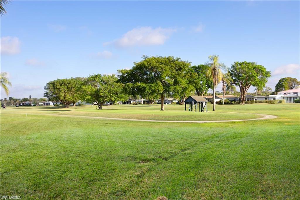 LAKEWOOD VILLAS - Residential Lease