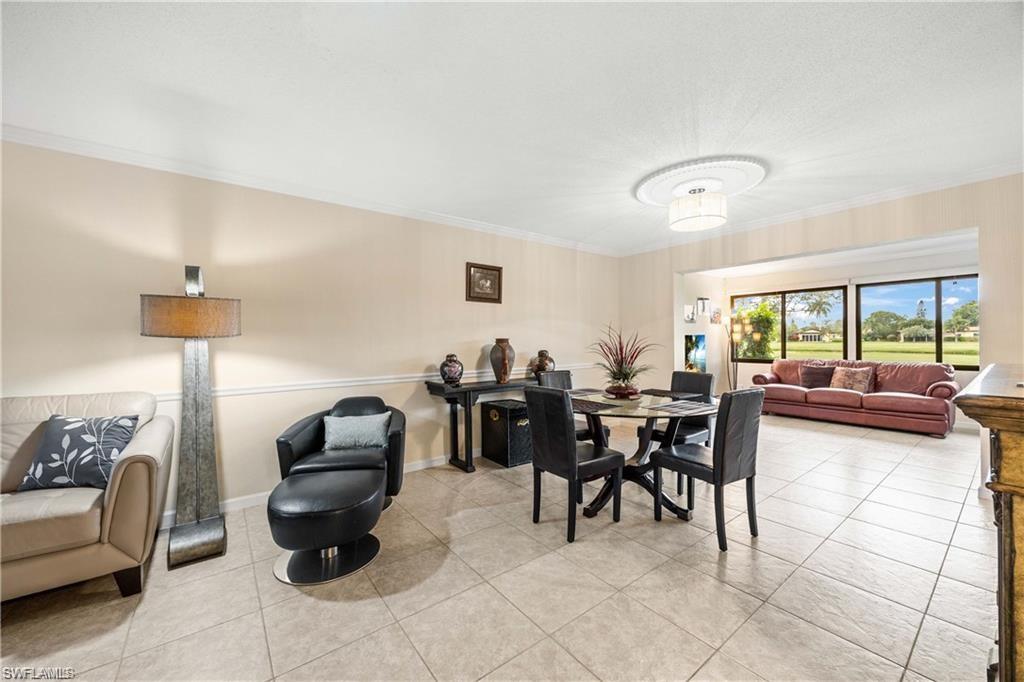 LAKEWOOD VILLAS - Residential Lease