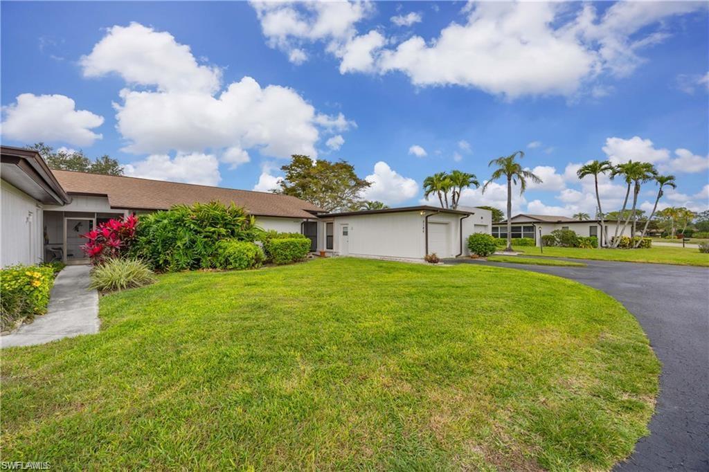 LAKEWOOD VILLAS - Residential Lease