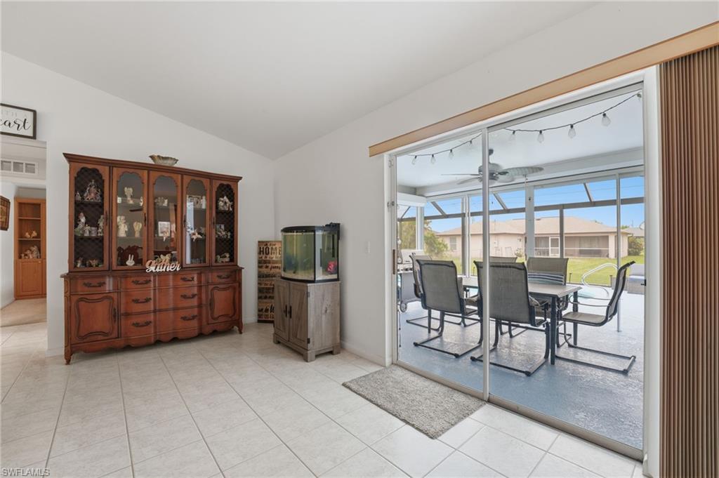CAPE CORAL - Residential