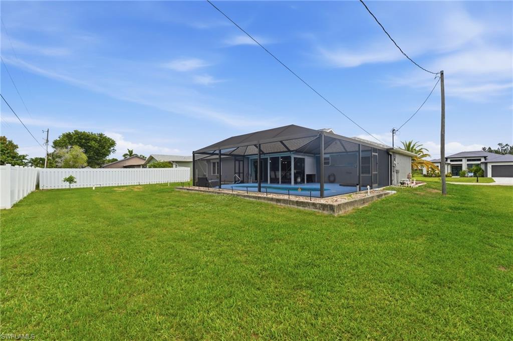 CAPE CORAL - Residential