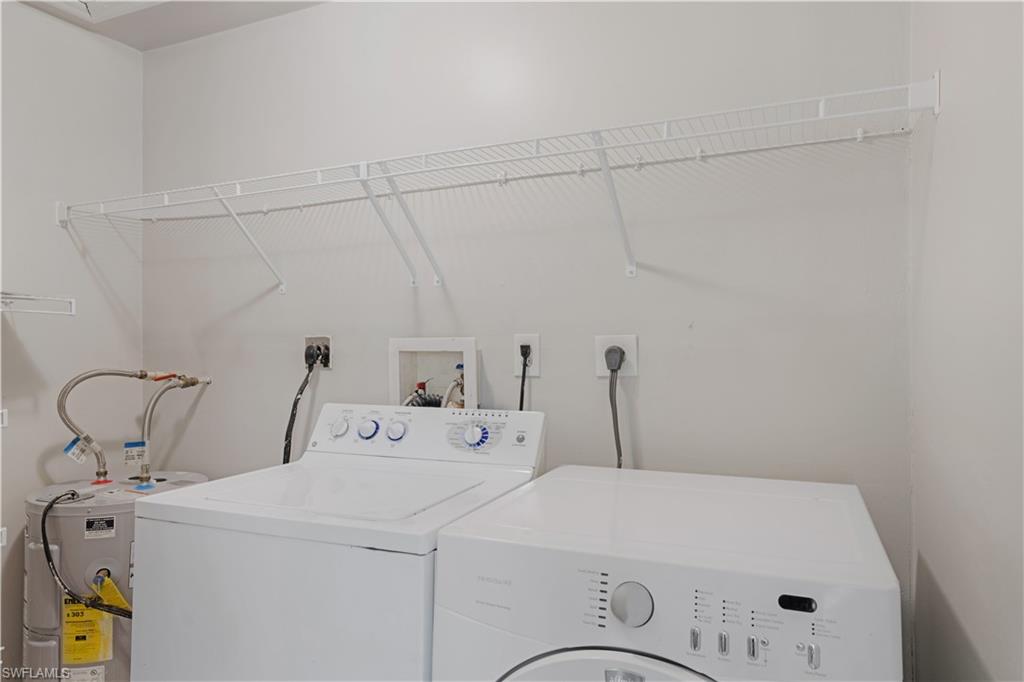 CAPE CORAL - Residential Lease