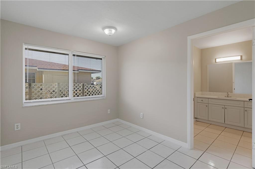 CAPE CORAL - Residential Lease
