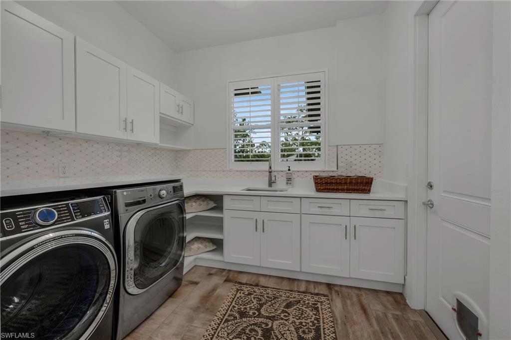 LOGAN WOODS - Residential