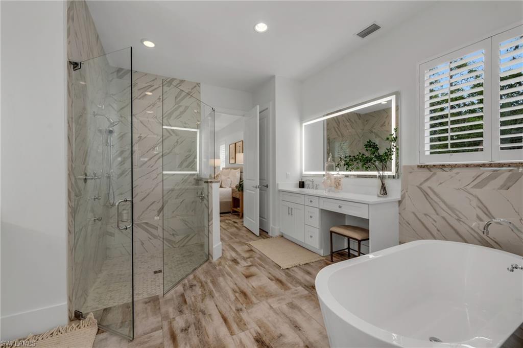 LOGAN WOODS - Residential