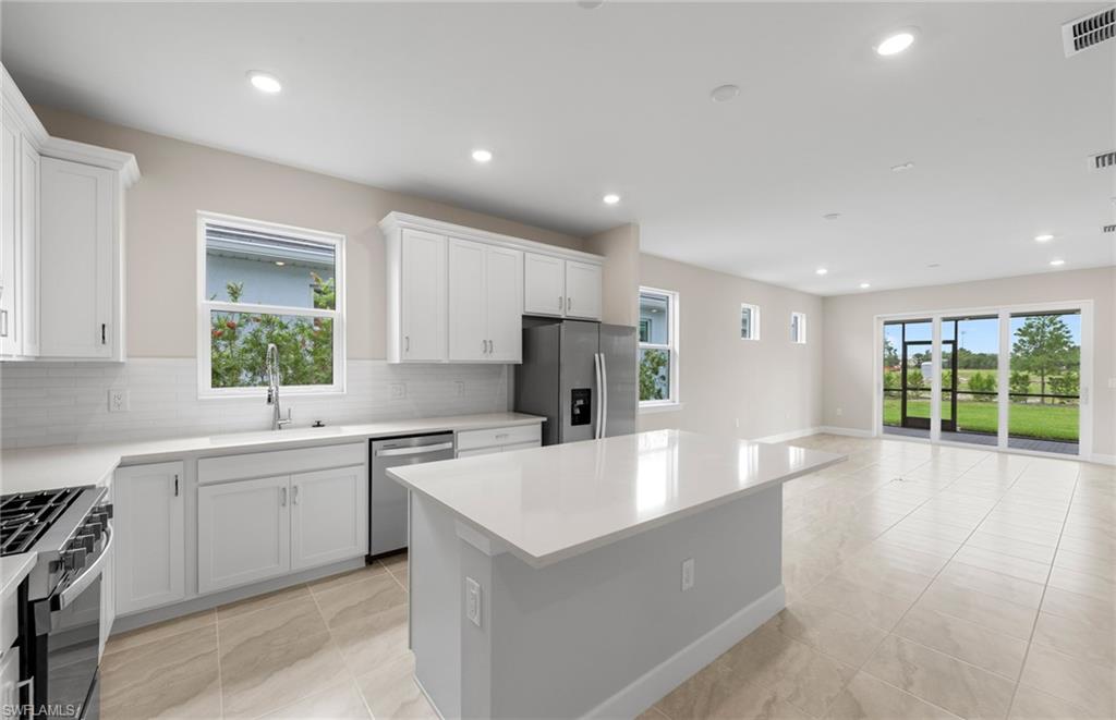 DEL WEBB OAK CREEK - Residential
