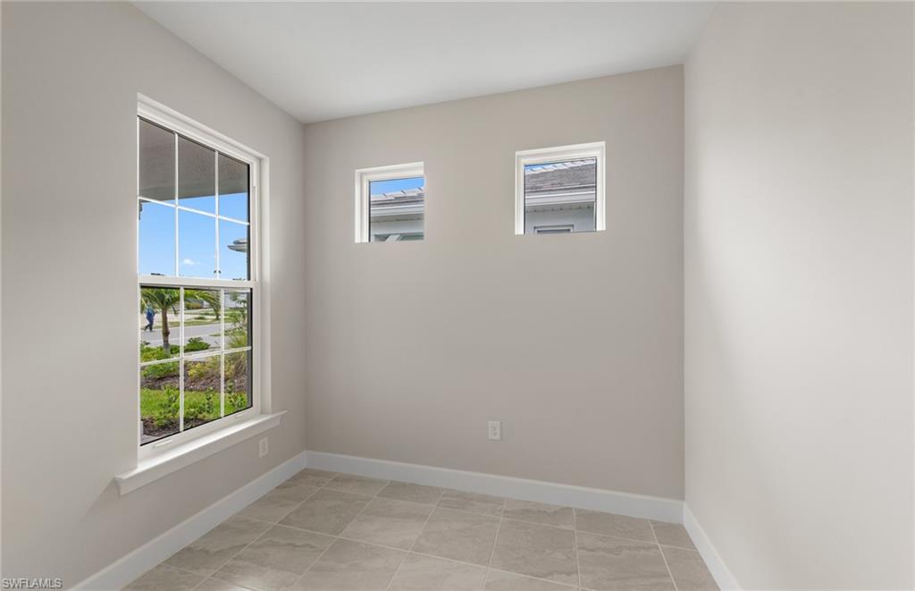 DEL WEBB OAK CREEK - Residential