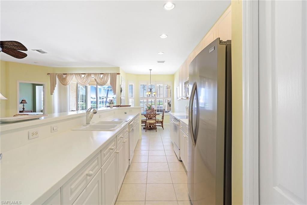 COLONIAL LINKS - Residential