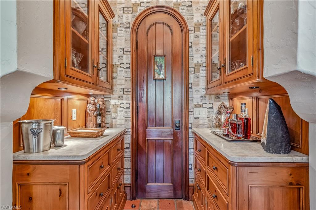 QUAIL WEST - Residential