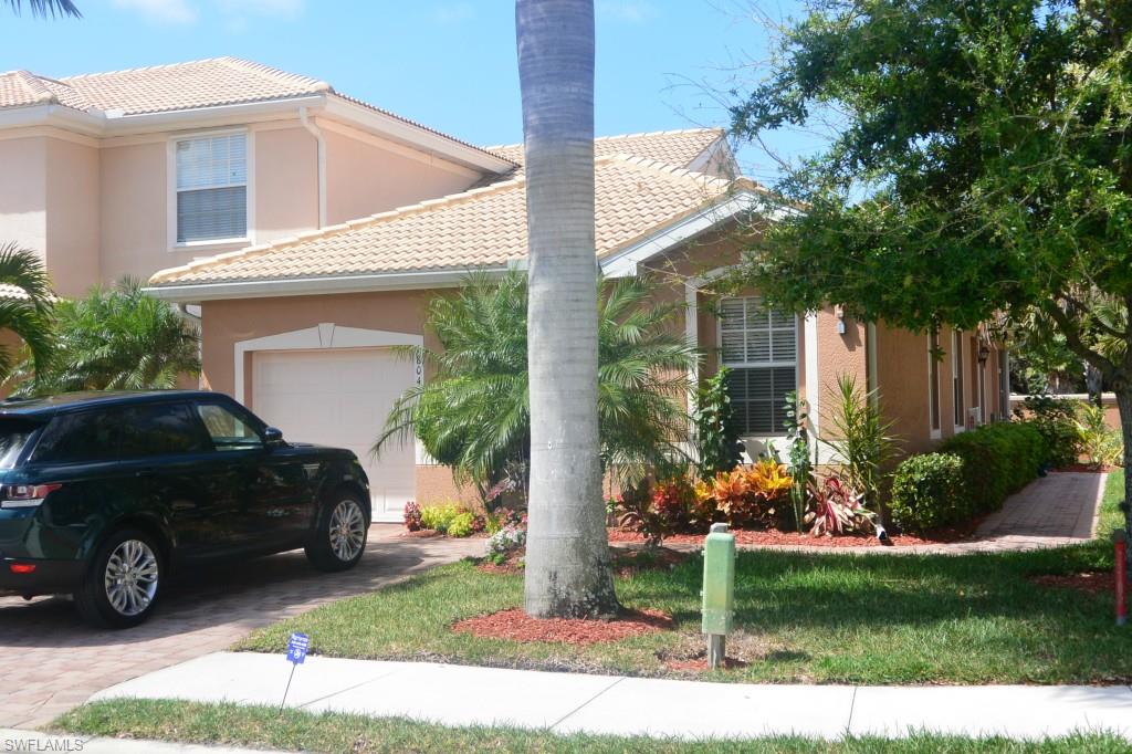 Beautiful, quiet, family-oriented gated community. This spacious bright end unit condo in excellent condition has so much to offer! Three bedrooms, two baths with attached garage. Open floor plan and a private screened lanai. The stainless steel appliances and washer and dryer are just a few months old. Light fixtures and ceiling fans have been recently upgraded. This community offers a pool, exercise room, a library, billiard room and a bocce court all within walking distance of this home.