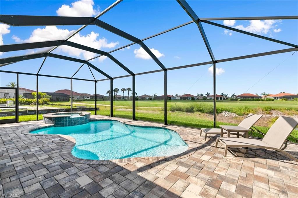 ROYAL PALM GOLF ESTATES - Residential