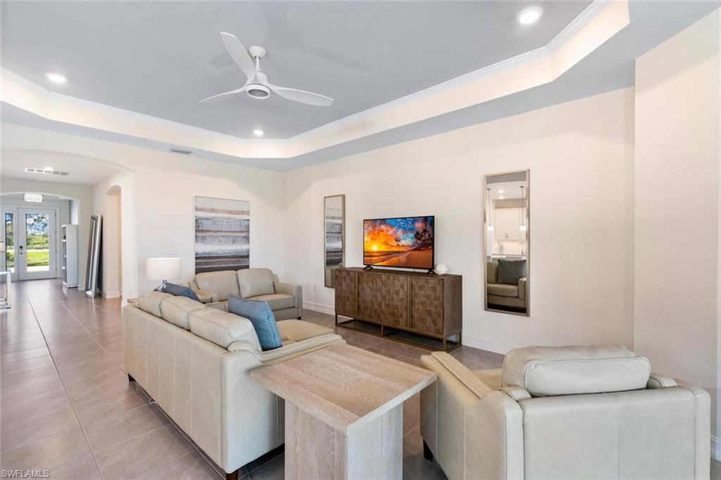 ROYAL PALM GOLF ESTATES - Residential