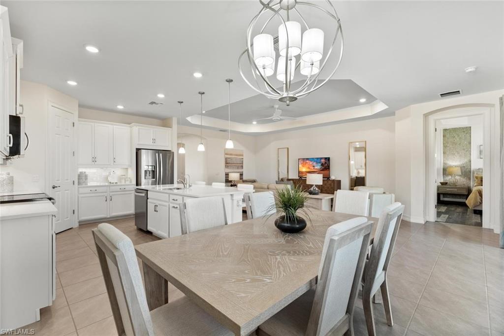 ROYAL PALM GOLF ESTATES - Residential