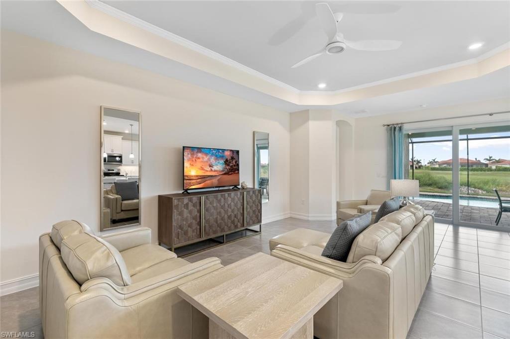 ROYAL PALM GOLF ESTATES - Residential