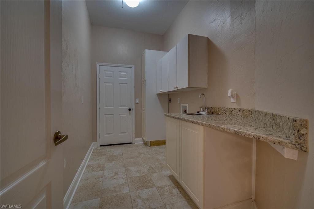 CROSS CREEK ESTATES - Residential