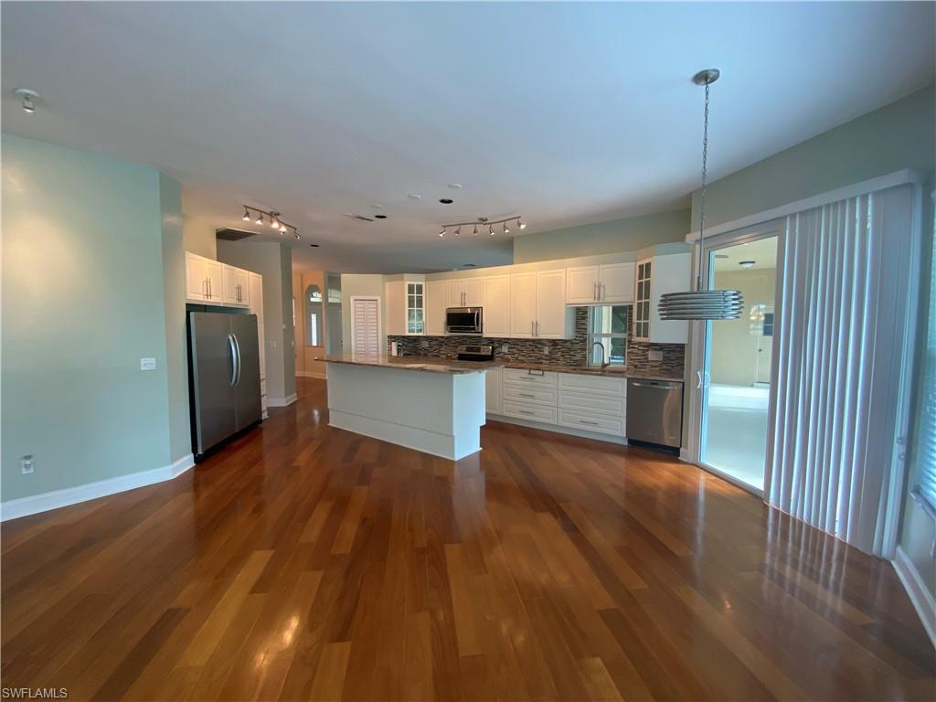 CROSS CREEK ESTATES - Residential