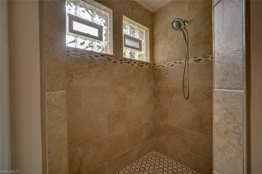CROSS CREEK ESTATES - Residential