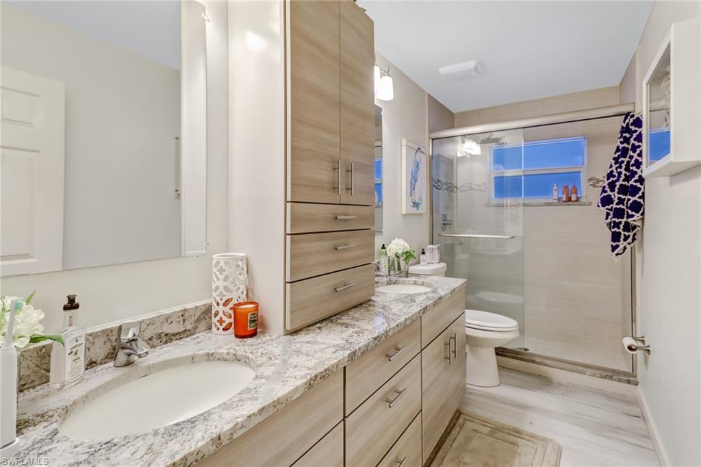 KELLY GREENS - Residential