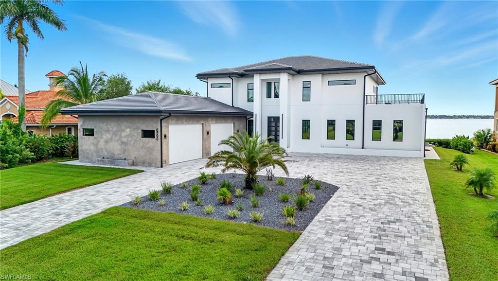 RIVERWATCH - Residential