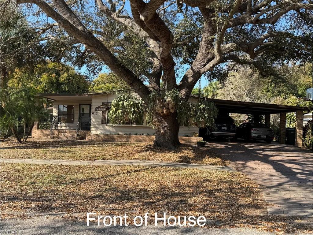 SEMINOLE MANOR - Residential