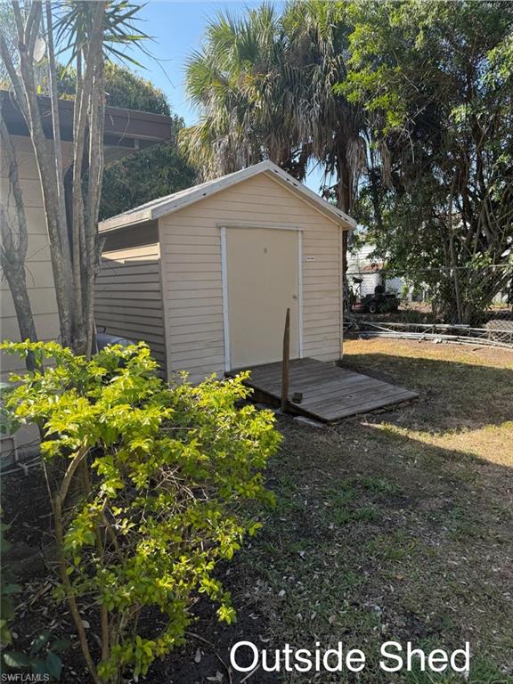 SEMINOLE MANOR - Residential