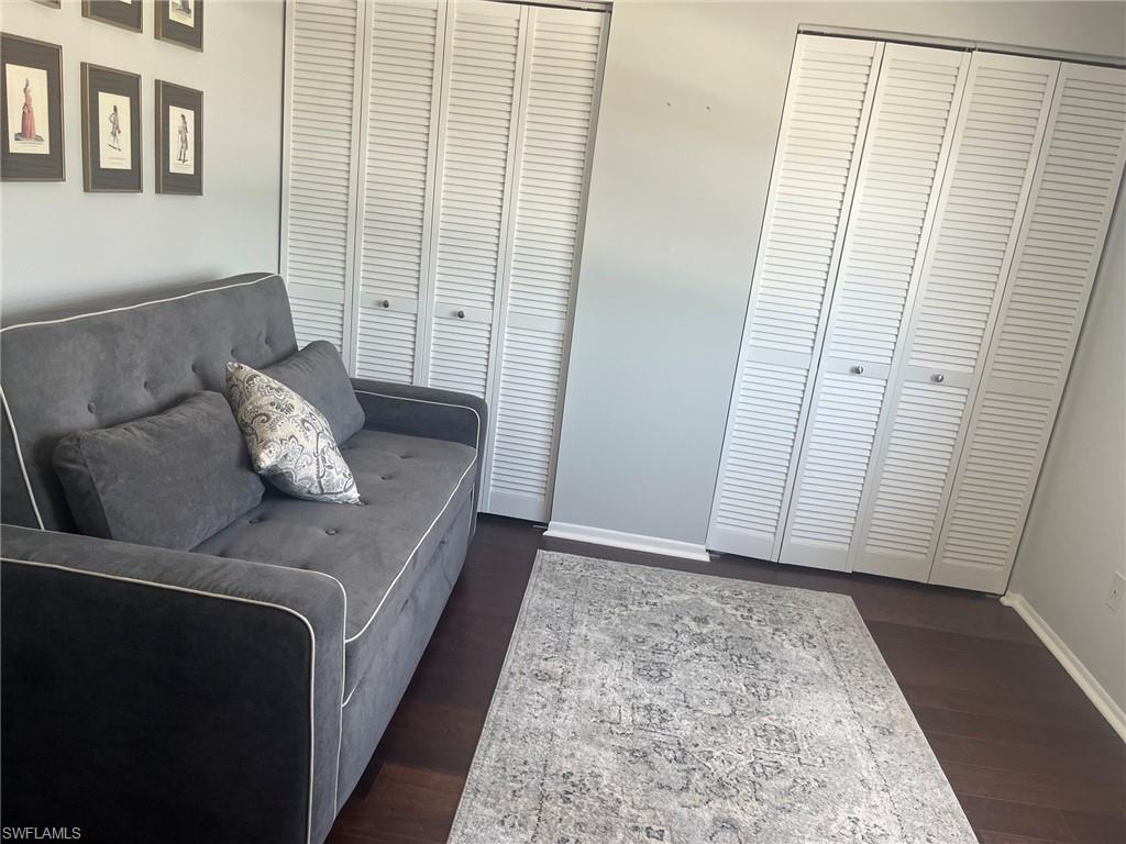 SEVEN LAKES - Residential