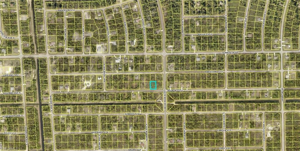 LEHIGH ACRES - Land