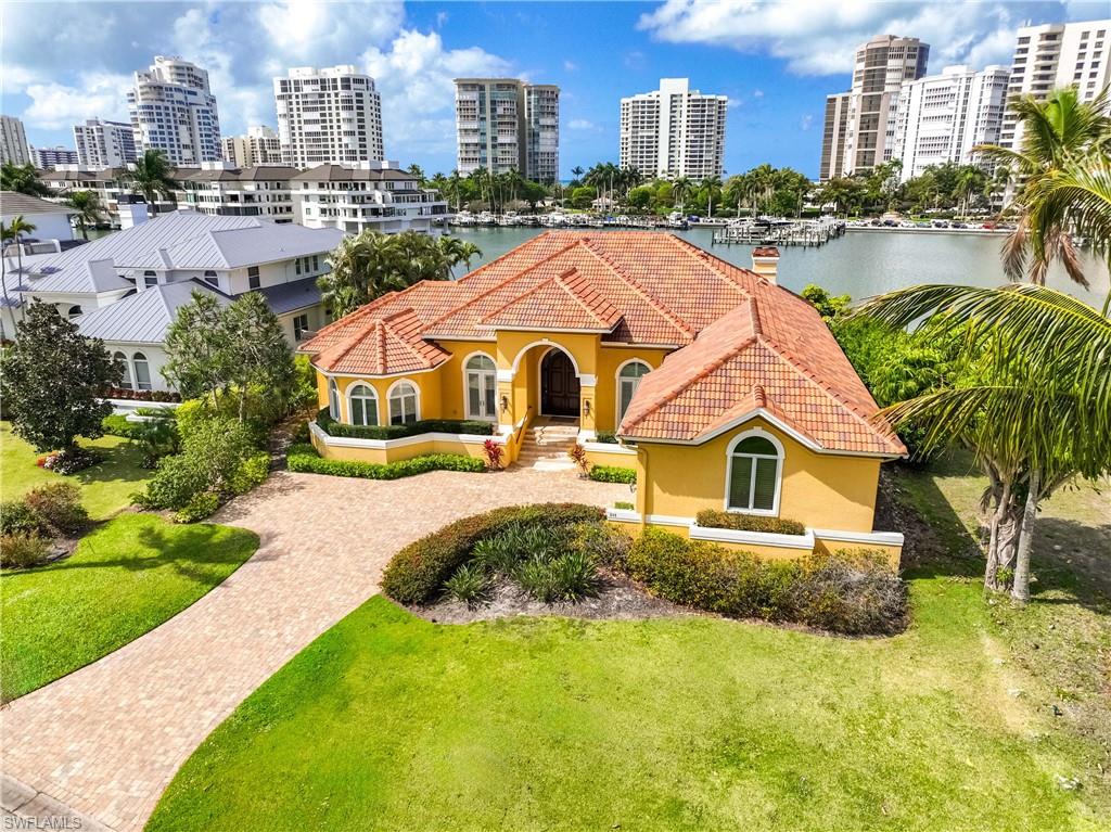PARK SHORE - Residential