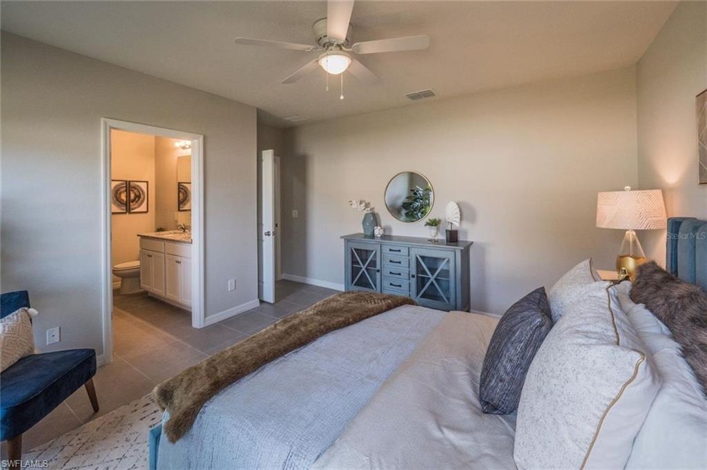 CAPE CORAL - Residential Lease