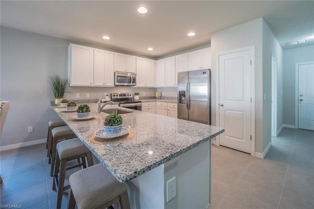 CAPE CORAL - Residential Lease