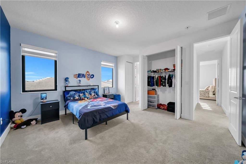 MAPLE RIDGE - Residential