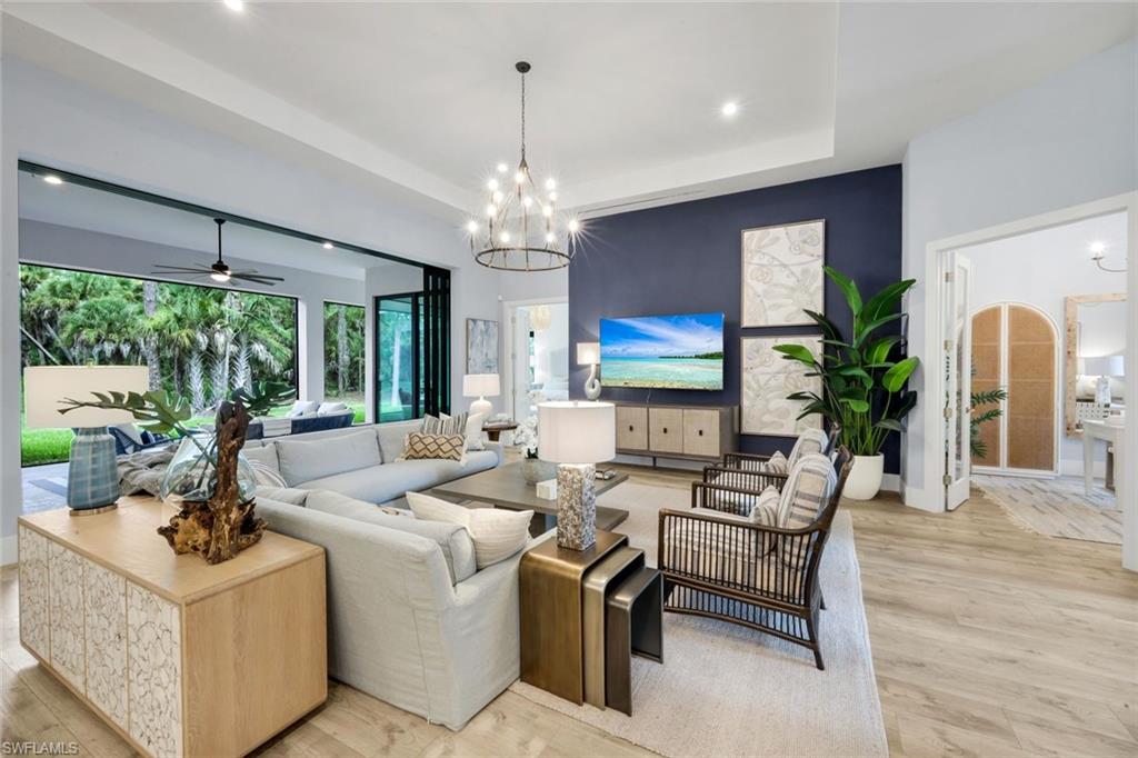 GOLDEN GATE ESTATES - Residential