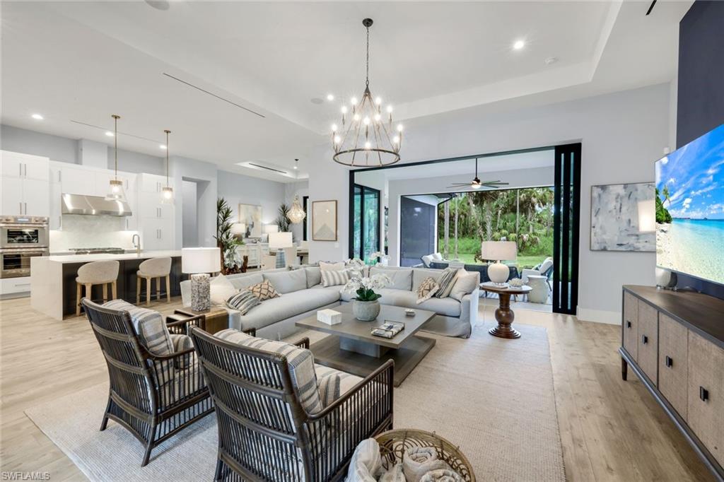 GOLDEN GATE ESTATES - Residential