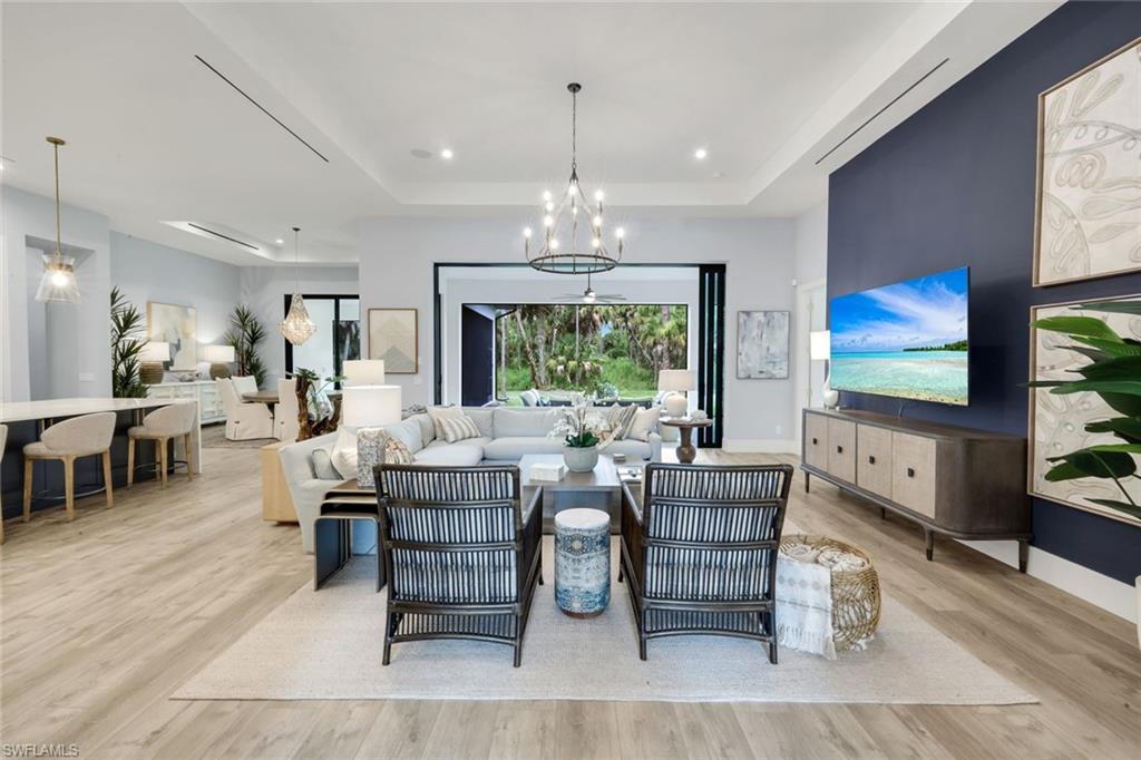 GOLDEN GATE ESTATES - Residential