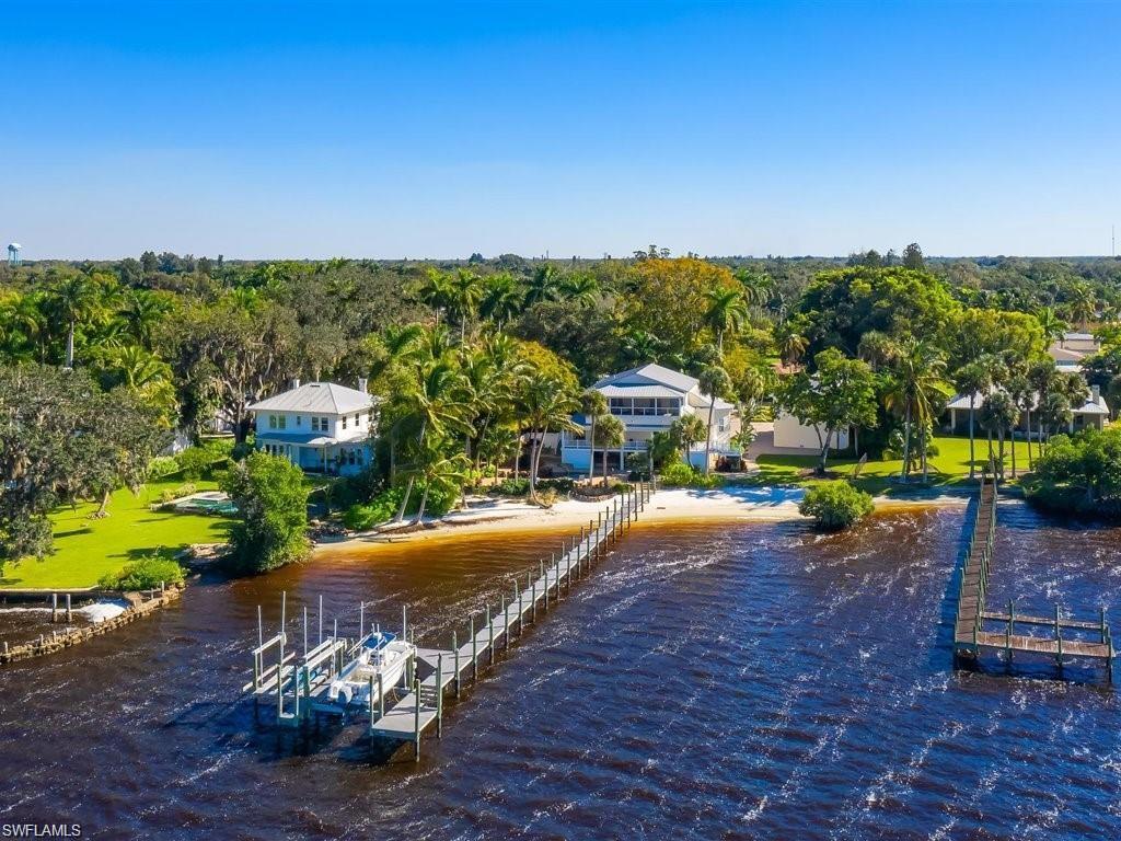 CORAL PARK - Residential