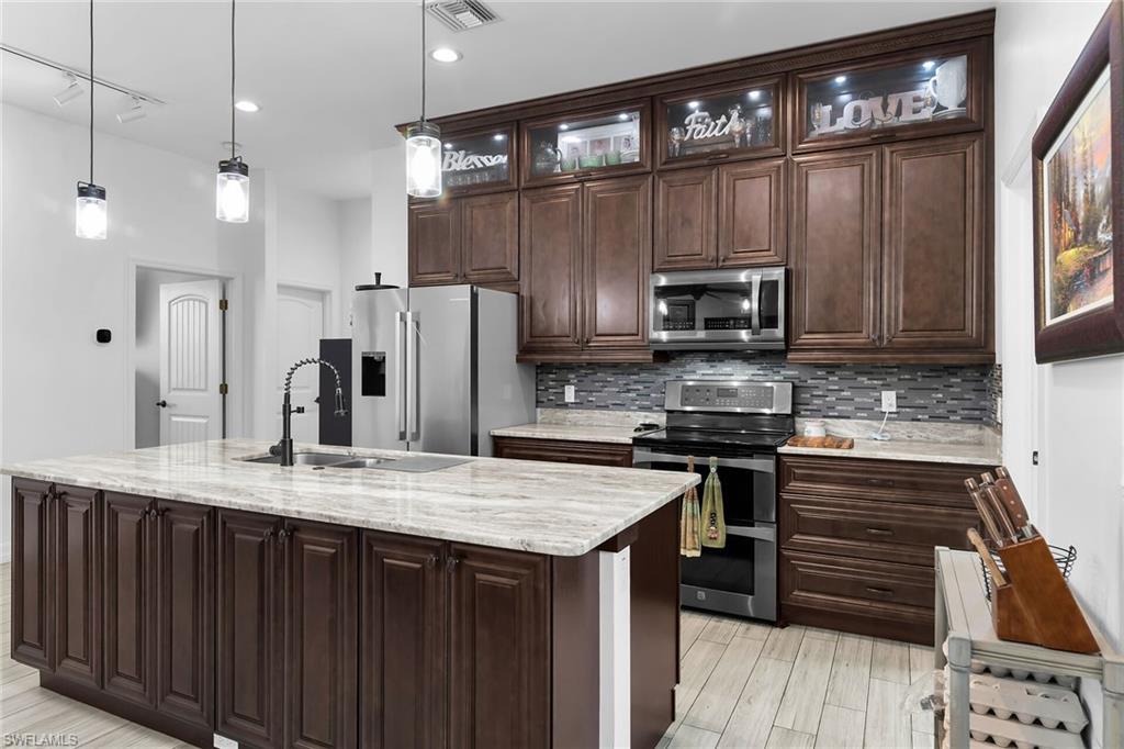 PUNTA GORDA - Residential