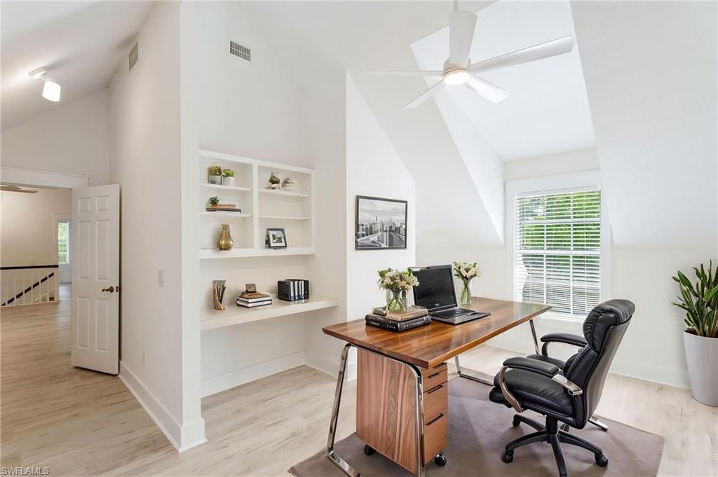 BRIAR RIDGE - Residential