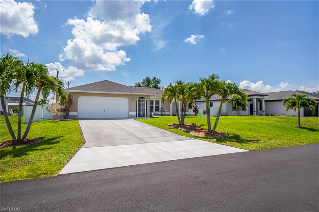 CAPE CORAL - Residential