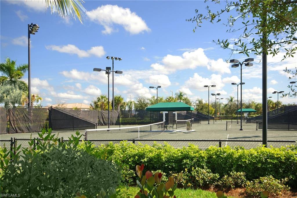 FALCONS GLEN - Residential